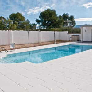 baldosa antideslizante piscina loja blanca