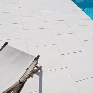 baldosa exterior piscina loja blanca