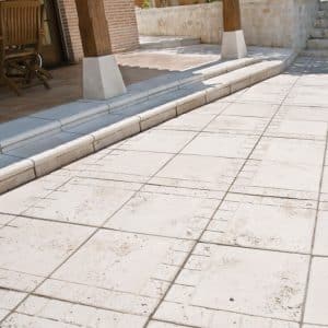 suelos de exterior antideslizantes trena crudo