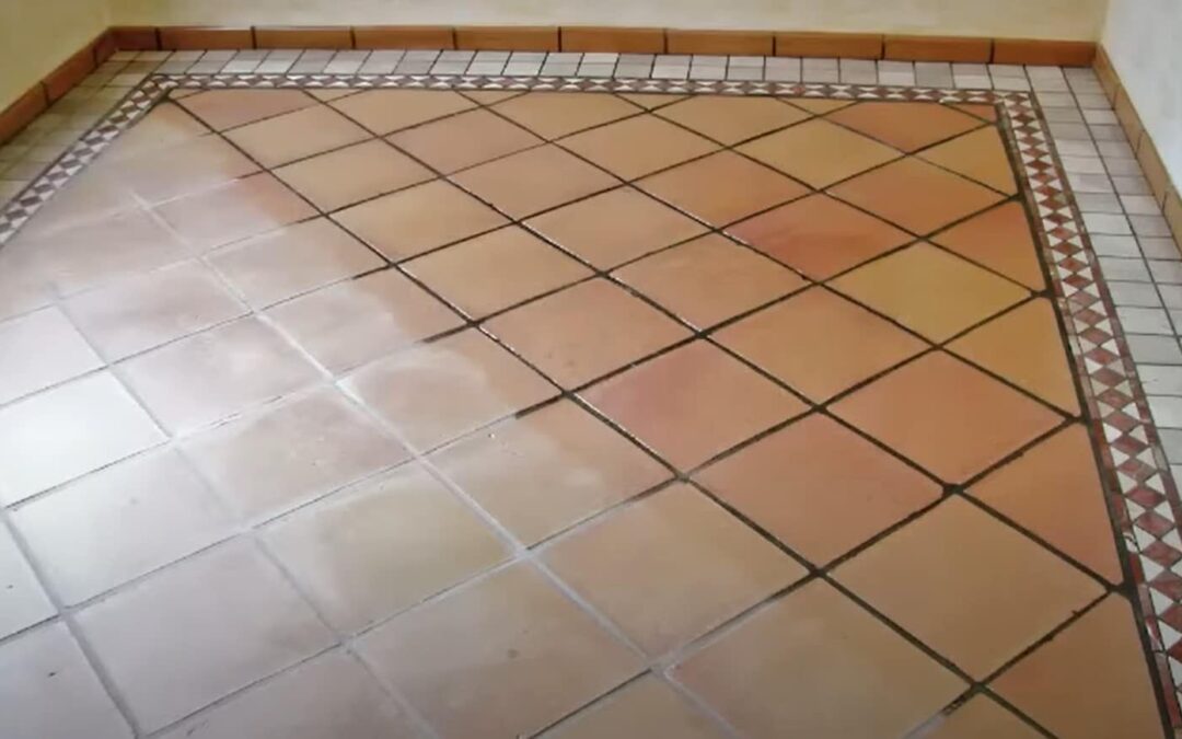 Cómo limpiar el suelo de barro cocido para que luzca perfecto durante años