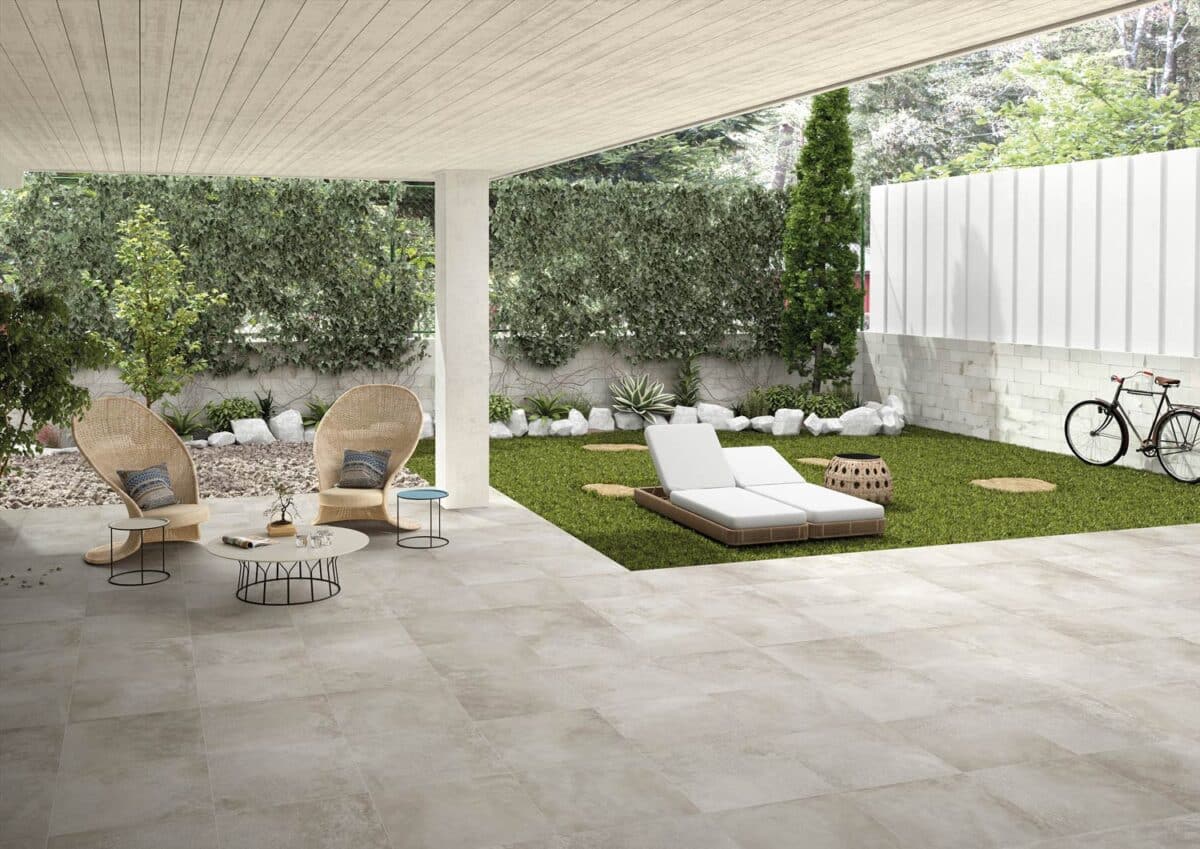 Porcelánico Plus Amstel Cemento 60x60 cm MT 20 mm Rect Antid Inout